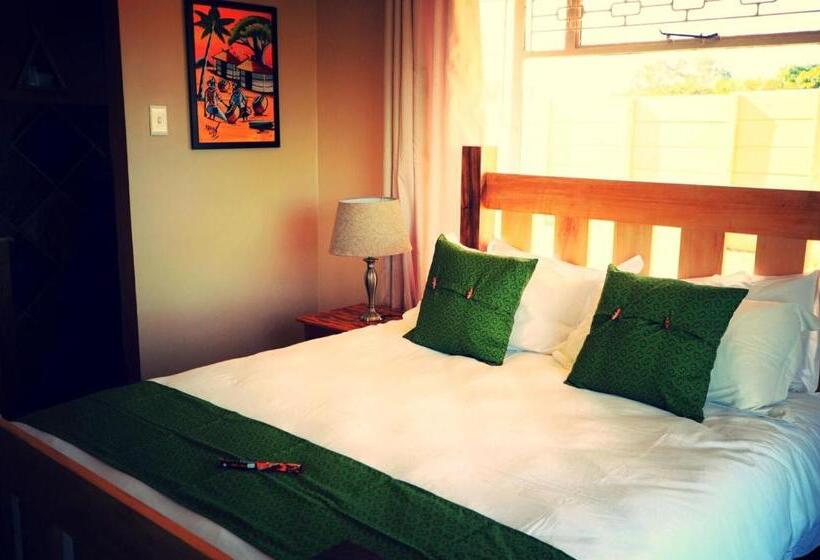 Hotel Nukakamma River Lodge