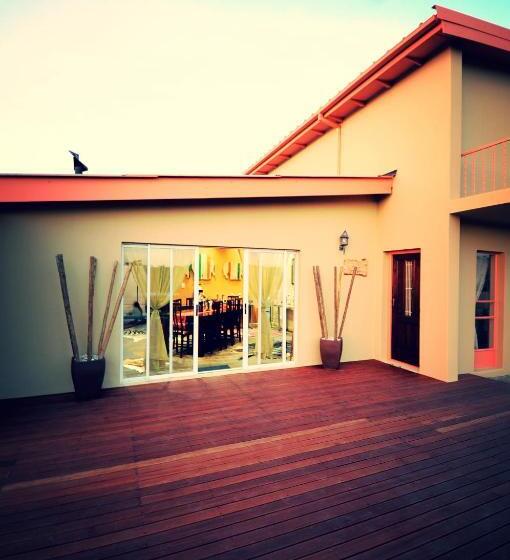 Hotel Nukakamma River Lodge