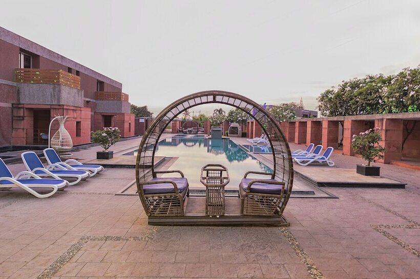 酒店 Sapphero Harshraj Resort