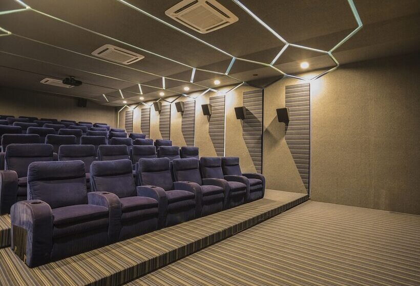 酒店 Sapphero Harshraj Resort