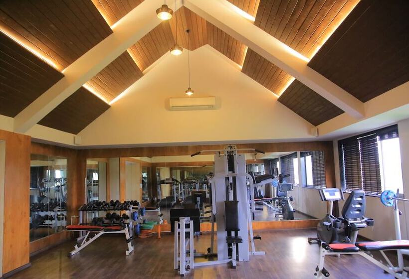 酒店 Sapphero Harshraj Resort