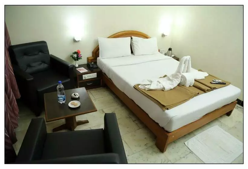 Hotelli Senthil Residency