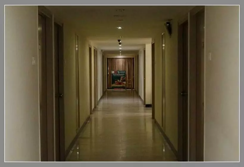 Hotelli Senthil Residency