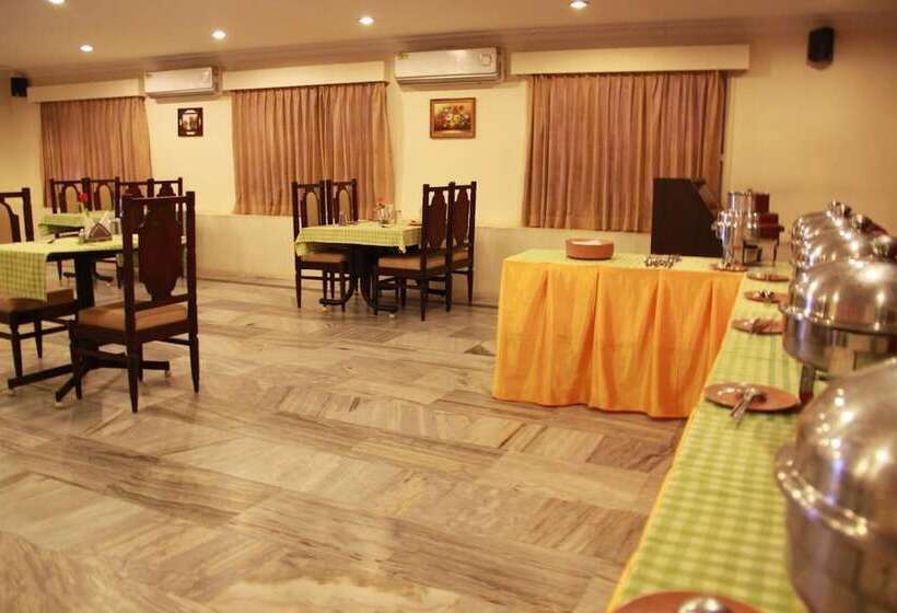 Hotel Senthil Residency