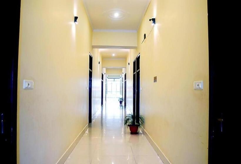 Taraji Resort Hotel And Restaurant