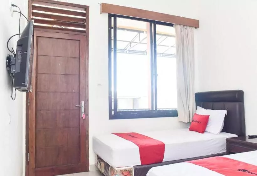 Motelli Reddoorz Near Alun Alun Wonosobo