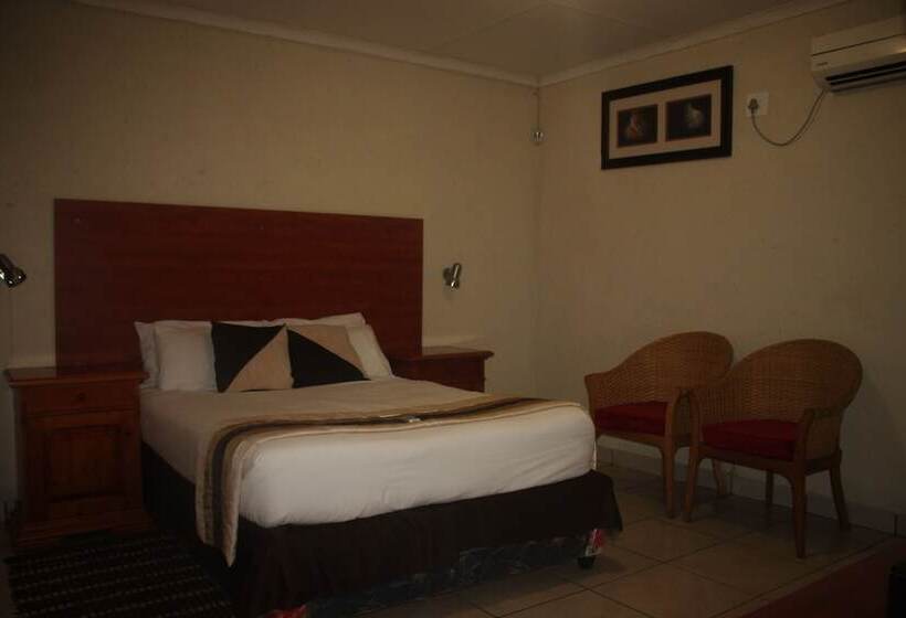 פנסיון Steenbok Lodge