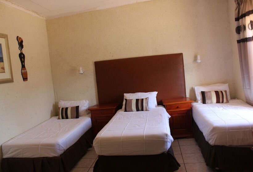 פנסיון Steenbok Lodge