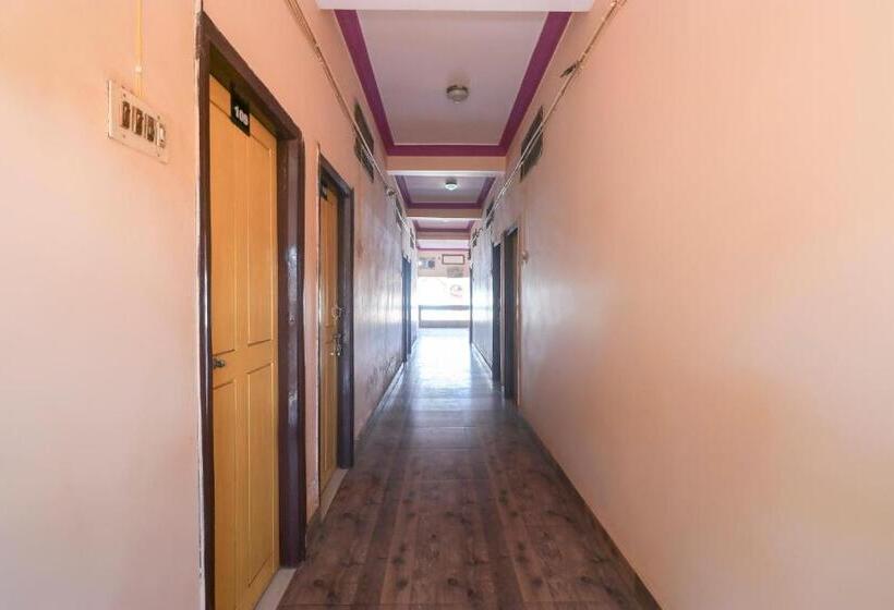 Hotel Spot On  Poonam