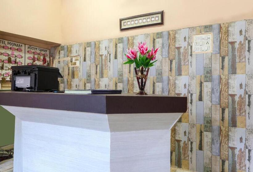 Hotel Spot On  Poonam