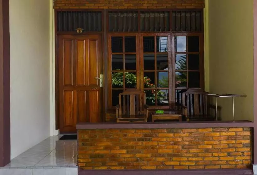 Majatalo Gokhon Guest House