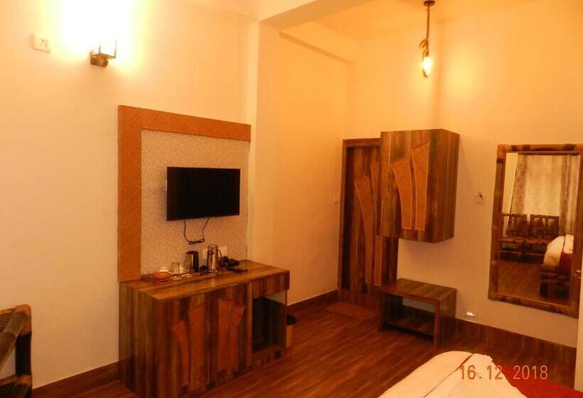 Resort Enchanting Majuli