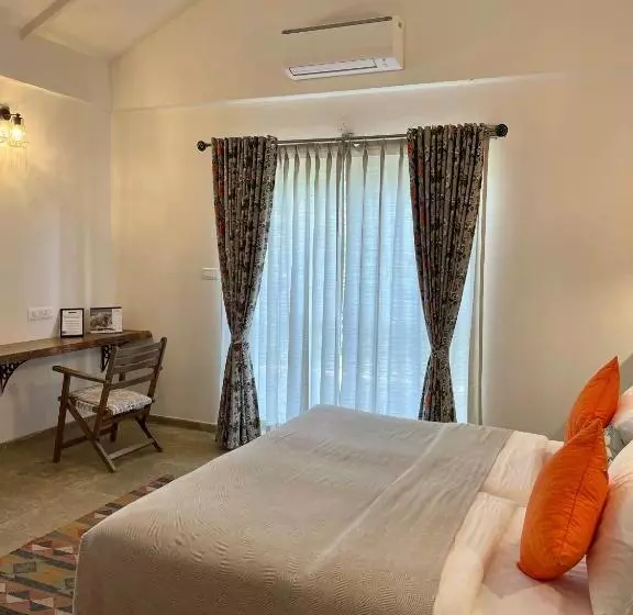 リゾートホテル Machaan Wilderness Lodge Nagarahole