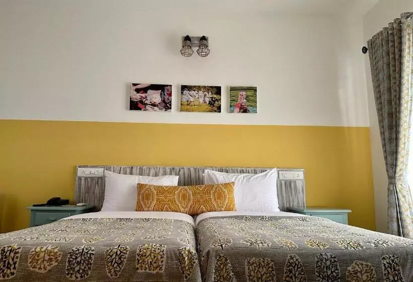 リゾートホテル Machaan Wilderness Lodge Nagarahole