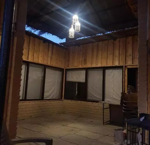 リゾートホテル Sadabahar Moments   Hostel