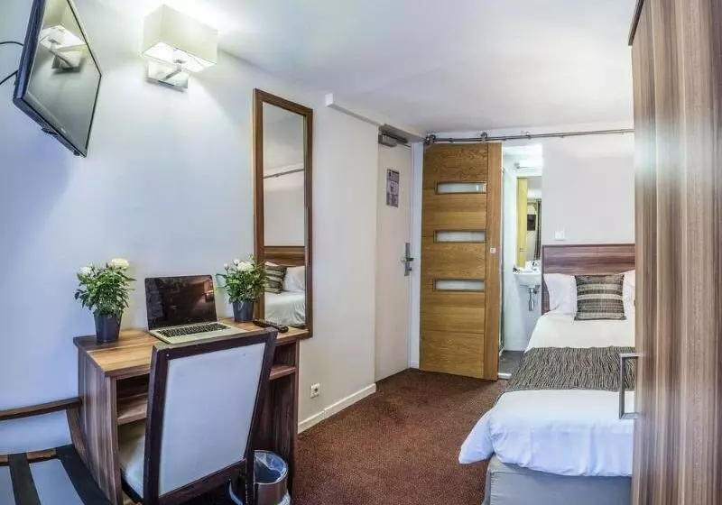 ホテル Chabrol Opera