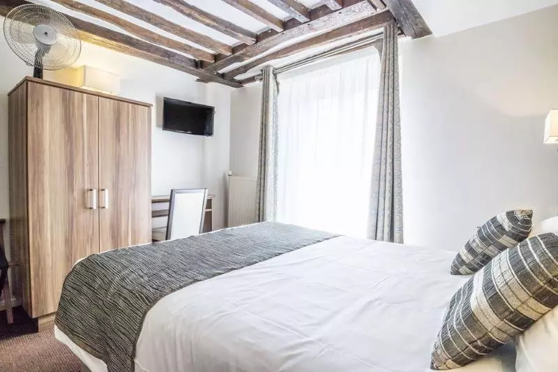 ホテル Chabrol Opera