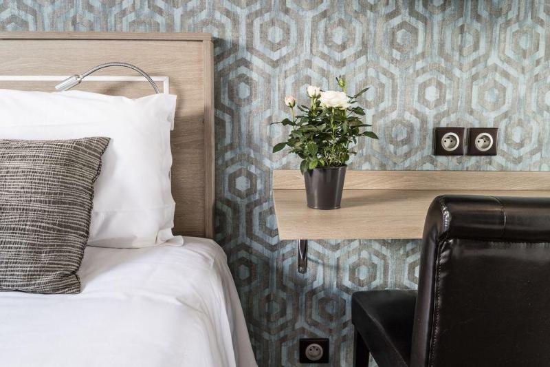 هتل Chabrol Opera