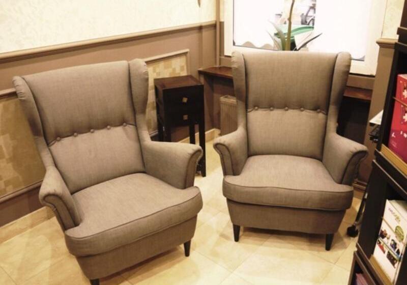 هتل Chabrol Opera