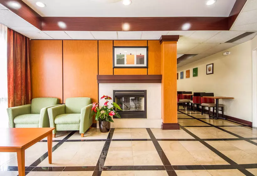 호텔 Comfort Inn & Suites Oakland