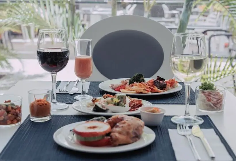 ホテル Bluesea Marieta