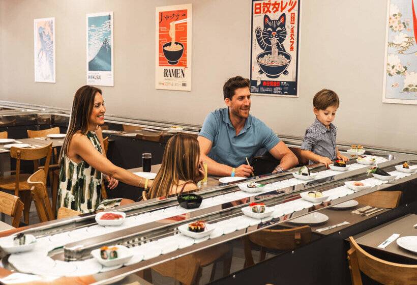 فندق Magic Games 4*