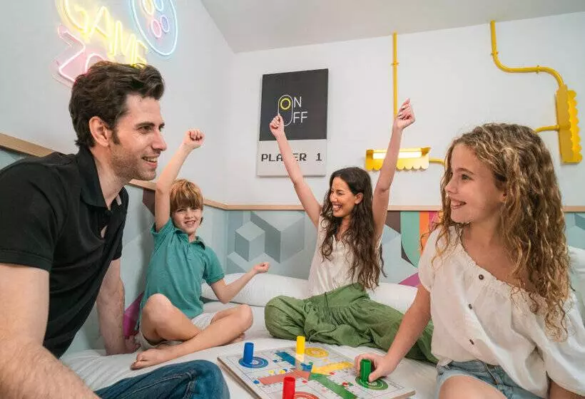 호텔 Magic Games 4*