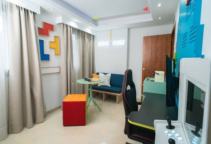 فندق Magic Games 4*