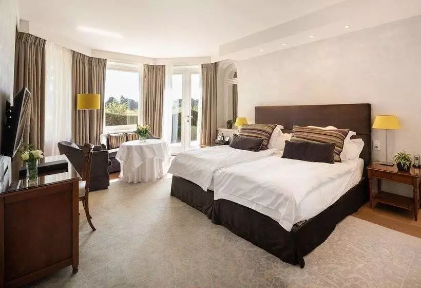 Отель Manoir Du Dragon