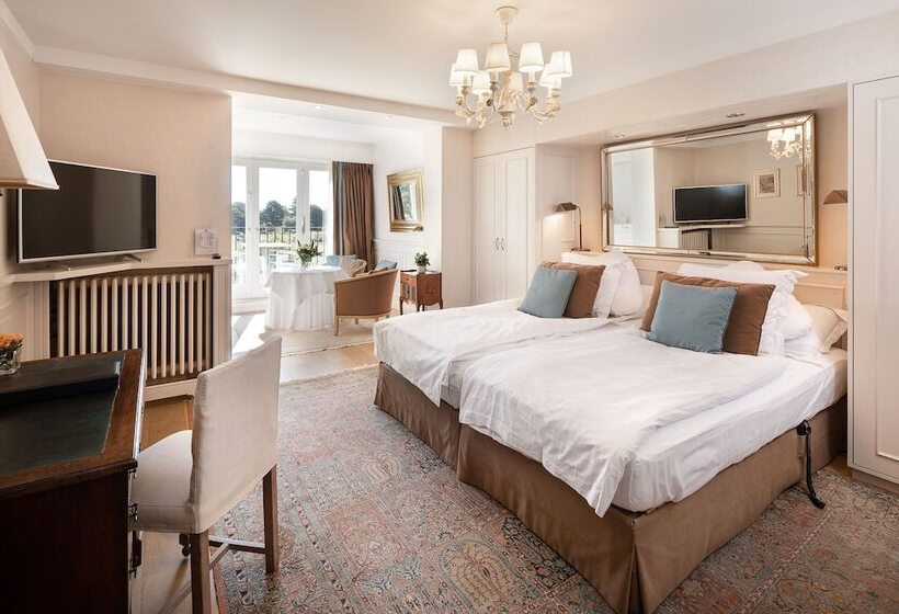 בית מלון כפרי Manoir Du Dragon