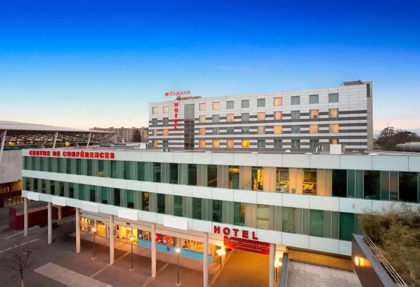 Hotel Ramada Encore By Wyndham Geneva