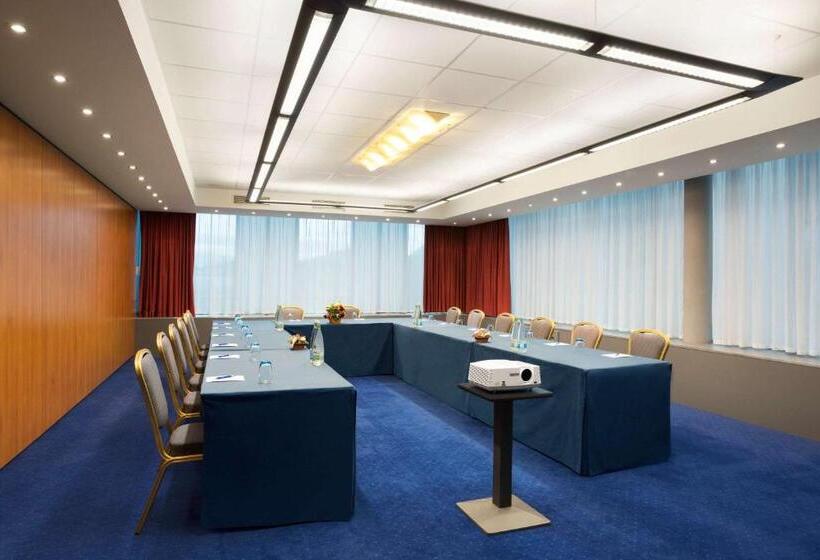 هتل Ramada Encore By Wyndham Geneva