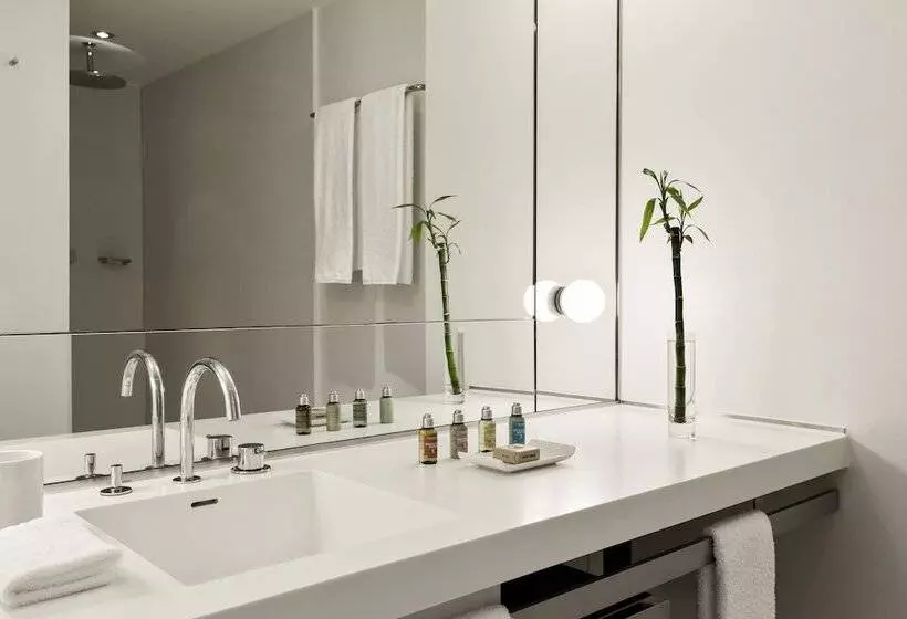 The Hotel Lucerne, Autograph Collection