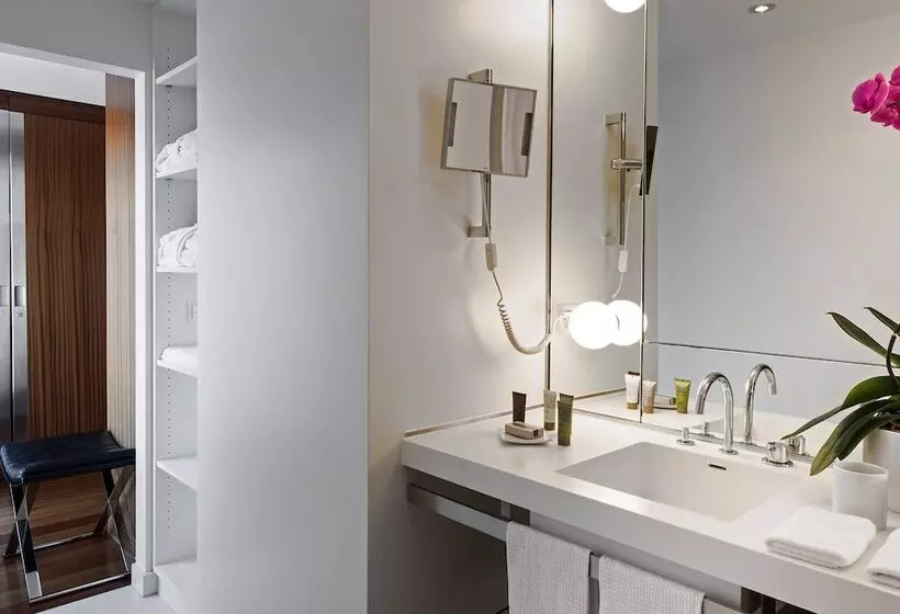 The Hotel Lucerne, Autograph Collection