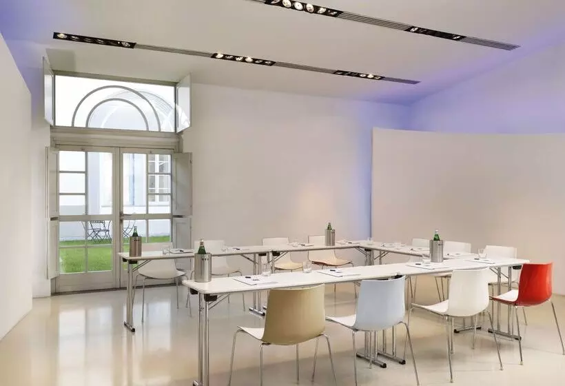 Unahotels Vittoria Firenze