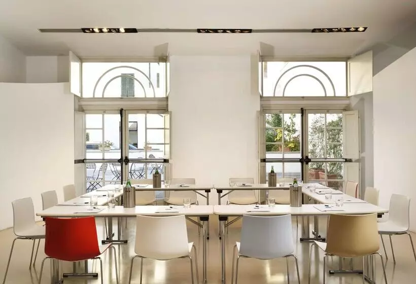 Unahotels Vittoria Firenze