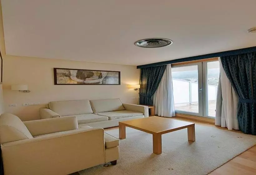 Lobios Caldaria Hotel Balneario