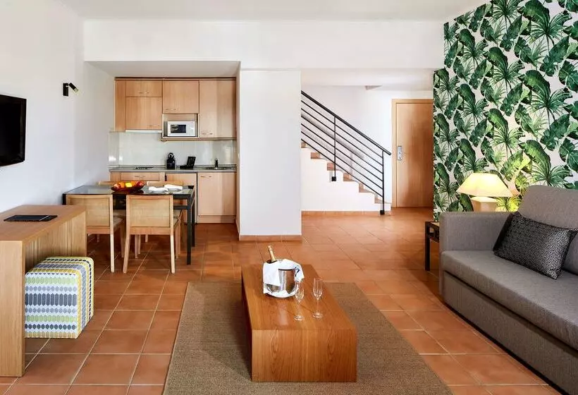 NH Marina Portimao Resort