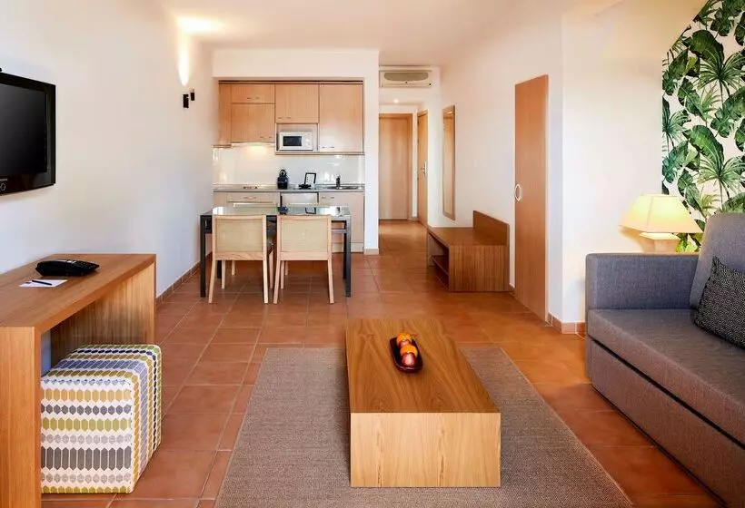 NH Marina Portimao Resort