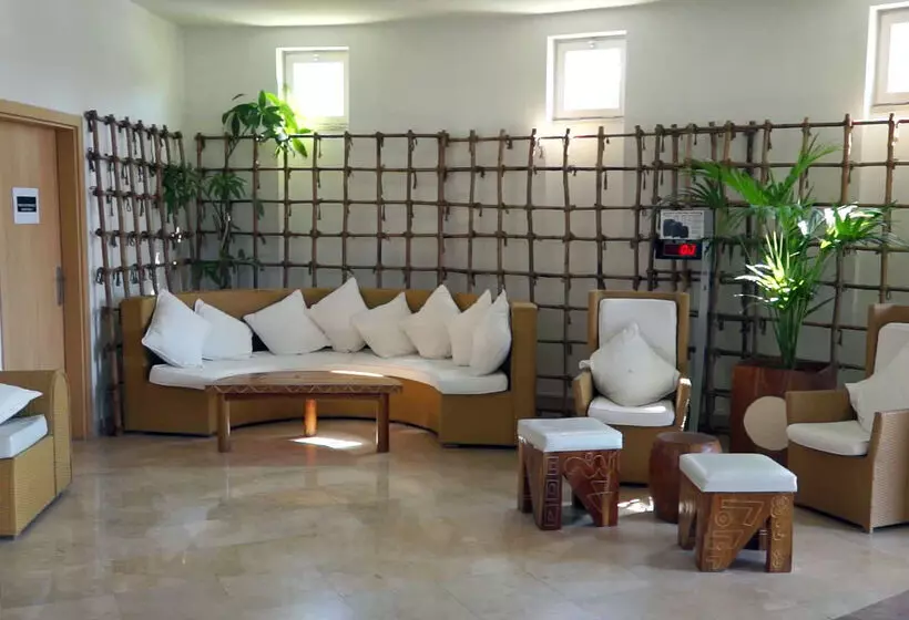 NH Marina Portimao Resort