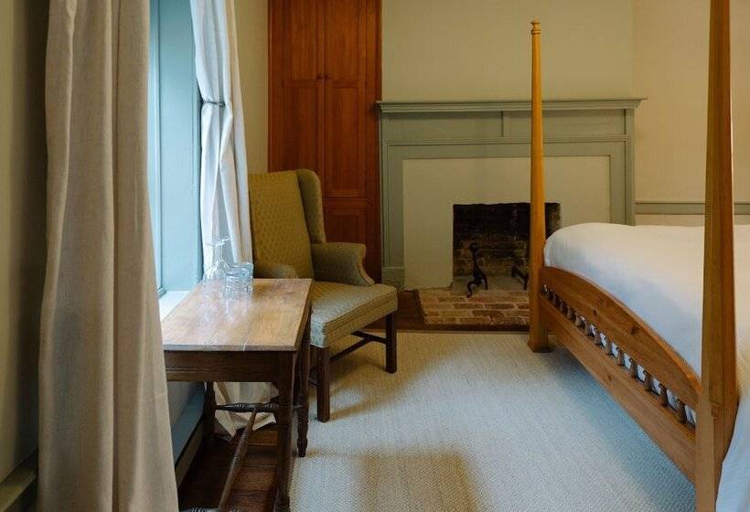 민박 The Crossroads Inn