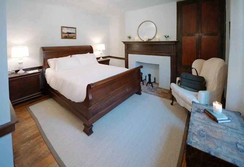 민박 The Crossroads Inn