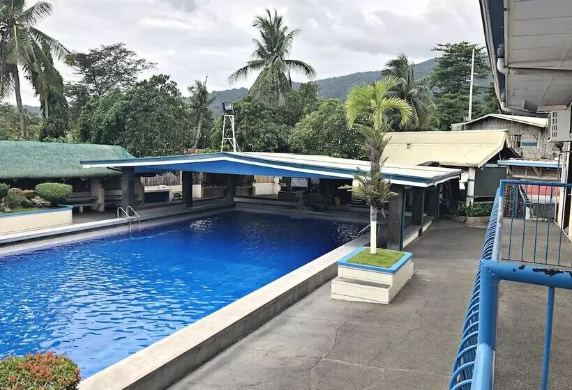 Hotelli Agua Caliente Hot Spring Resort And