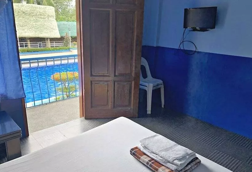 Hotelli Agua Caliente Hot Spring Resort And