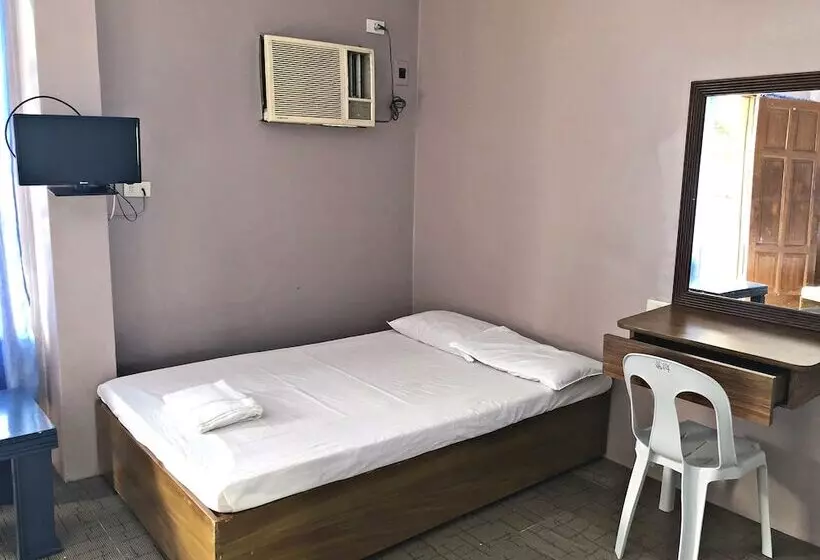 Hotelli Agua Caliente Hot Spring Resort And