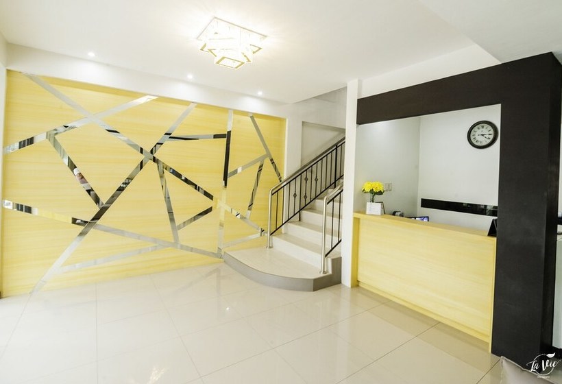 Szálloda Happy Home Budgetel