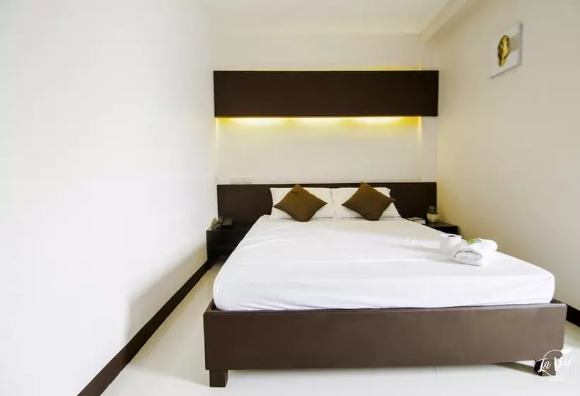 هتل Happy Home Budgetel