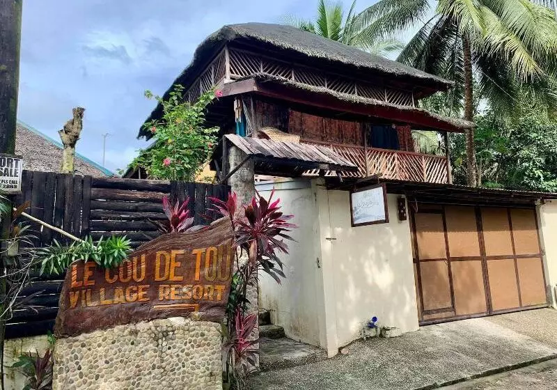 ホテル Port Barton Le Cou De Tou Village Resort