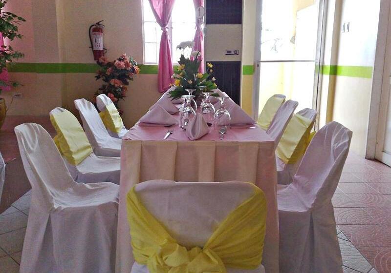 בית מלון כפרי Praferosa Resort