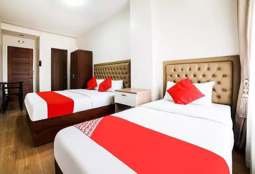 Hotelli Sakura Suites By Oyo Rooms